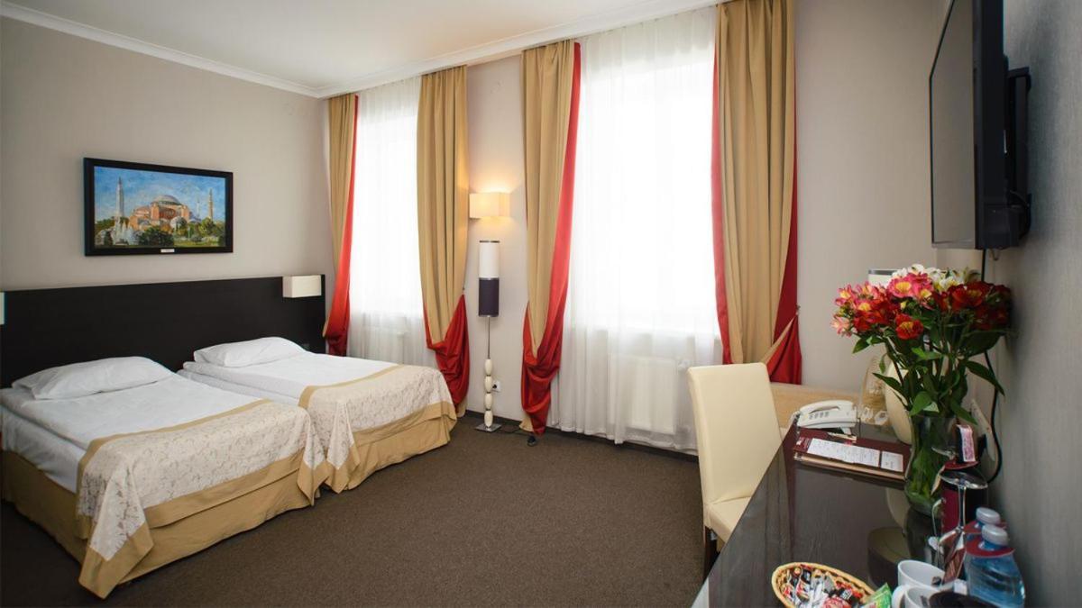 Optima Collection Kharkiv Hotel Buitenkant foto